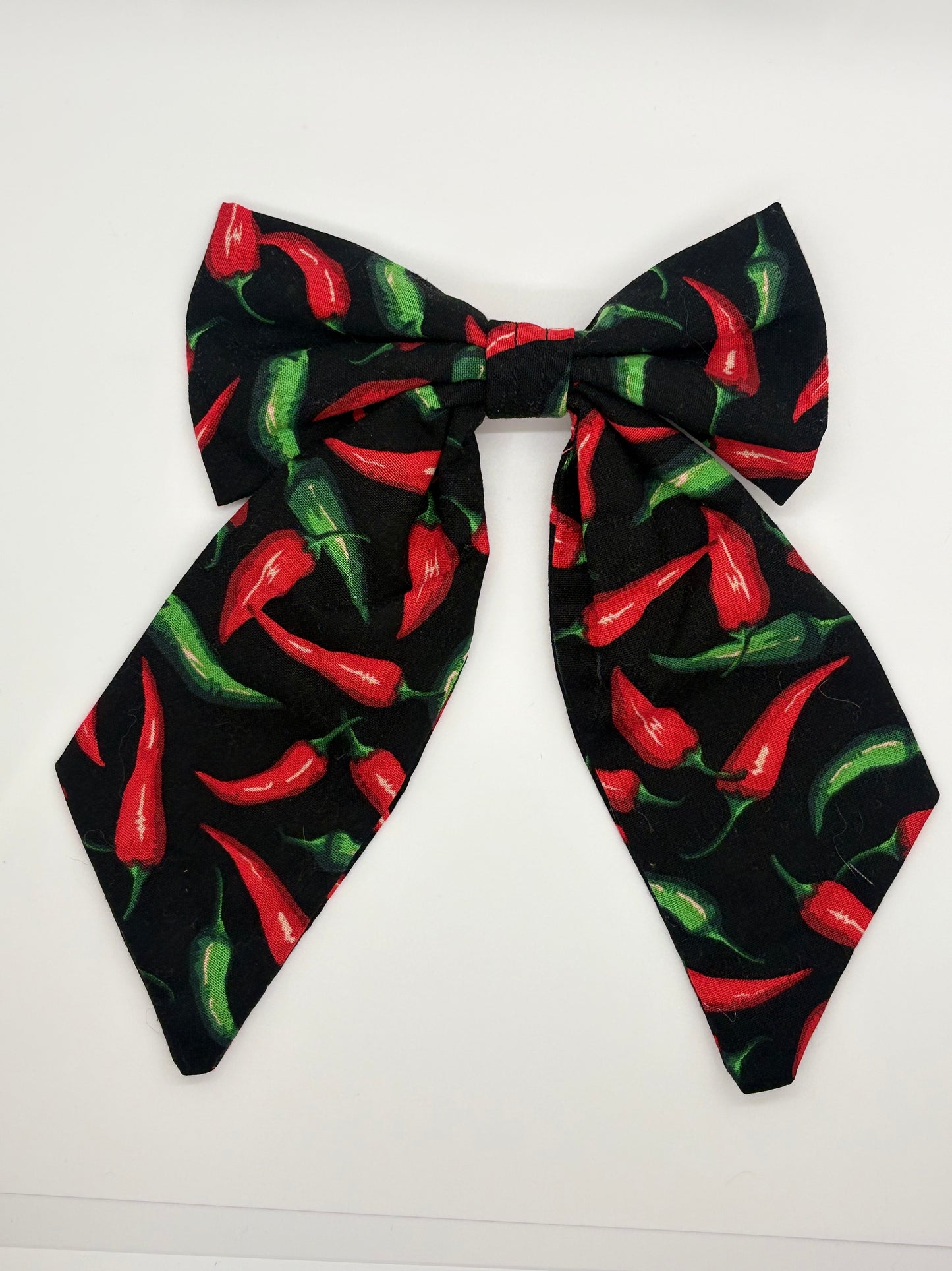 Red and green pepper sailor bow