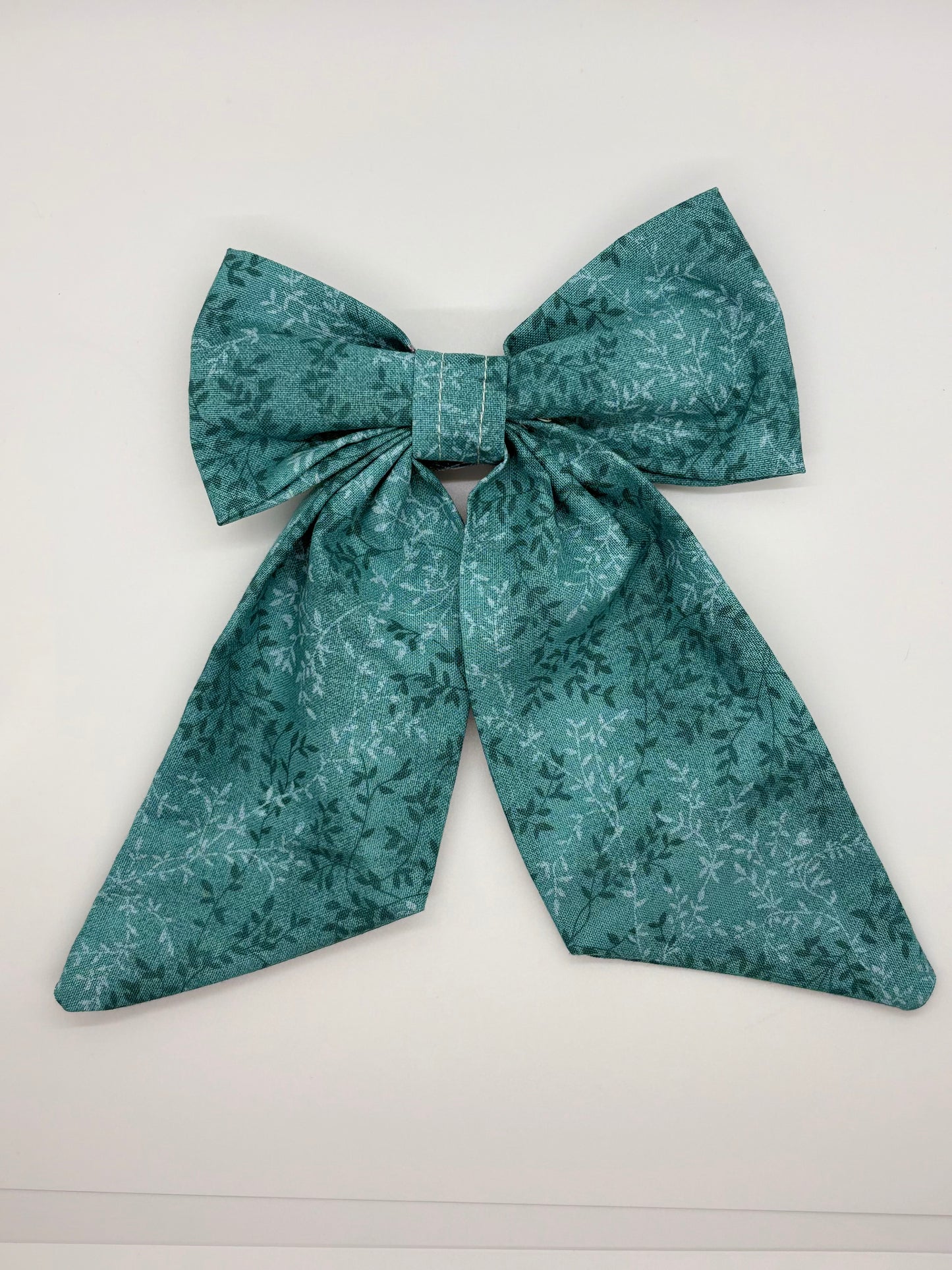 blue flowers sailor bow